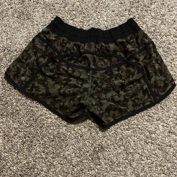 Lululemon Shorts - Picture 3 of 4